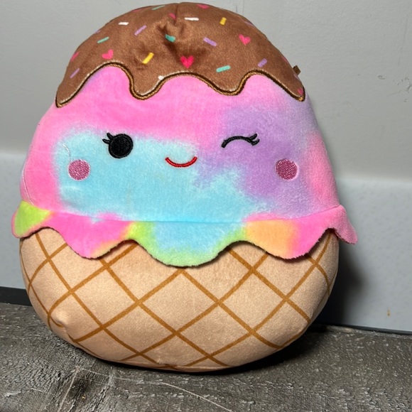 2023 Squishmallows 18" Glady the Rainbow Ice Cream Sundae Plush Toy - Picture 1 of 7